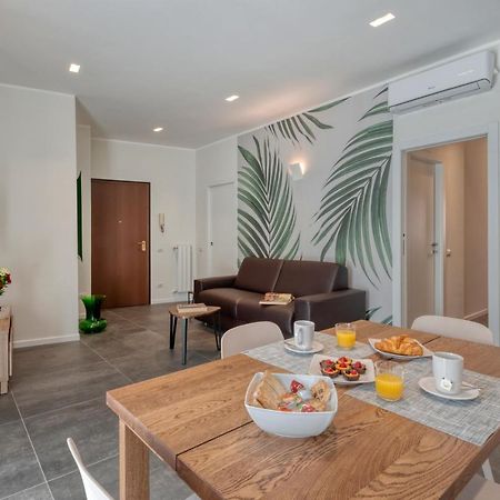 Bnbutler Arena 35 - Navigli Apartment Milan Bagian luar foto